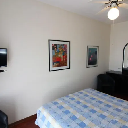 Seaside Flat In The Heart Of Lignano *