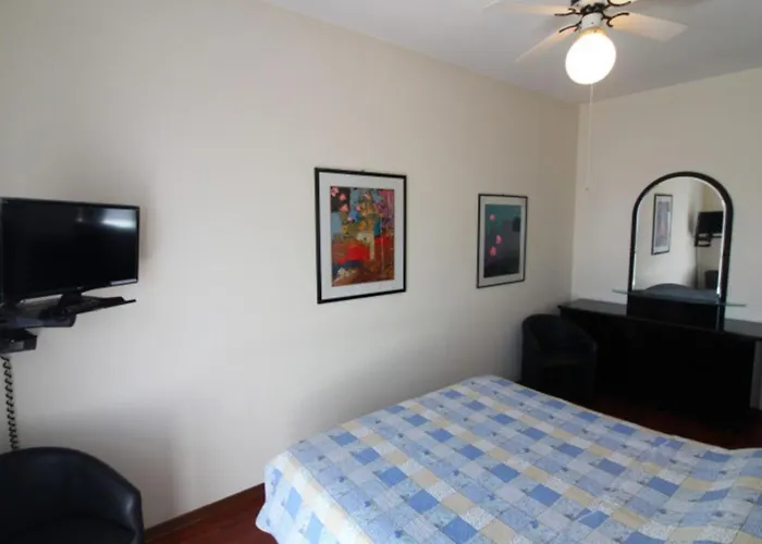 Seaside Flat In The Heart Of Lignano *